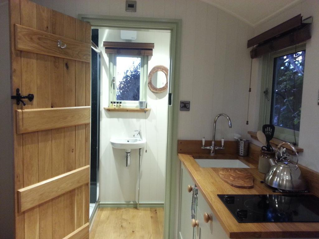 The Farm Hut Villa Barmouth Exteriör bild